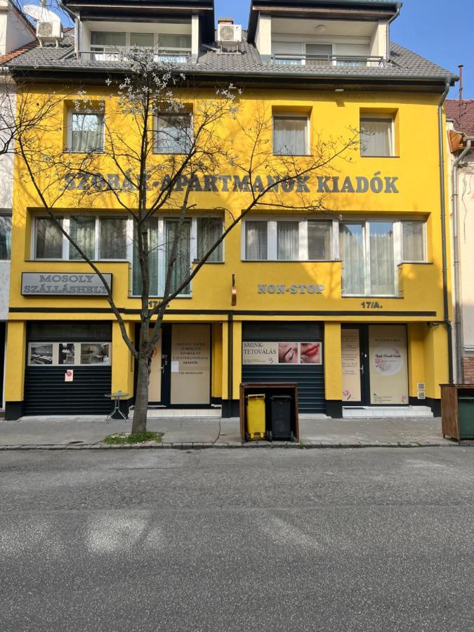 Mosoly Szallashely Segedín Exteriér fotografie
