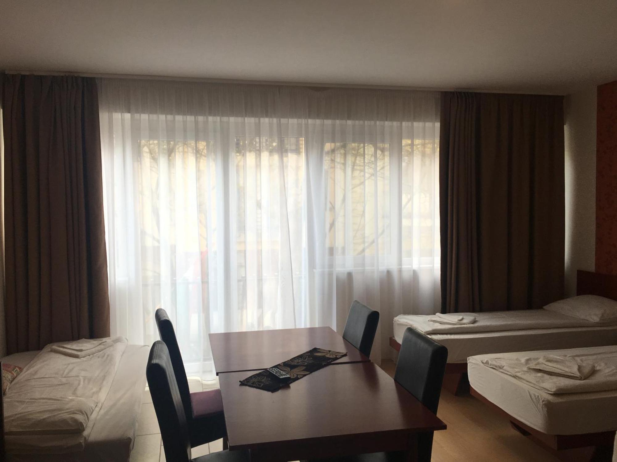 Mosoly Szallashely Segedín Exteriér fotografie